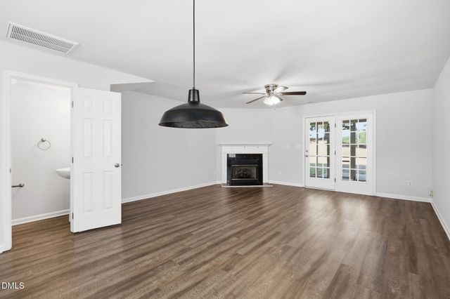 2121 Ventana Lane, Raleigh, NC 27604