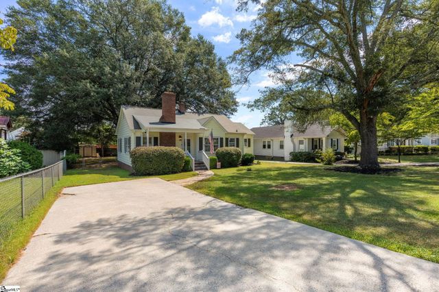 205 Carolina Avenue, Greenville, SC 29607