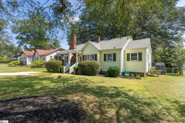 205 Carolina Avenue, Greenville, SC 29607