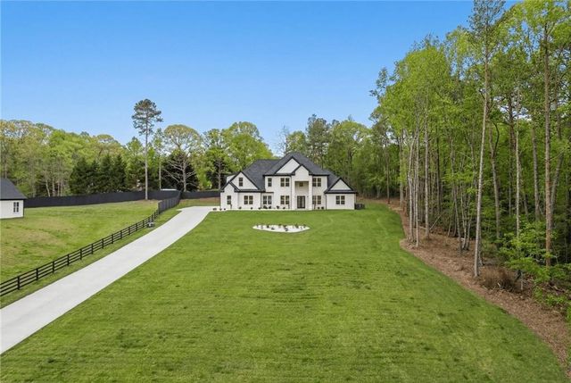 6312 hwy 81, Loganville, GA 30052