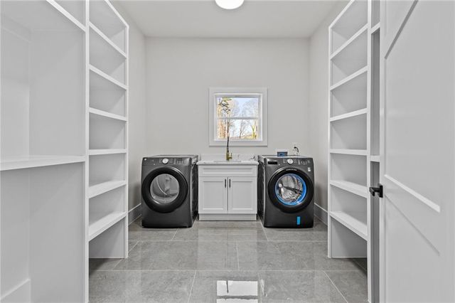 6312 hwy 81, Loganville, GA 30052