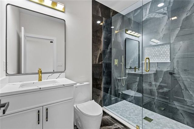 6312 hwy 81, Loganville, GA 30052