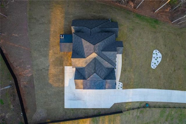 6312 hwy 81, Loganville, GA 30052