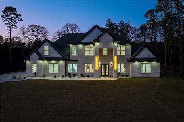 6312 hwy 81, Loganville, GA 30052