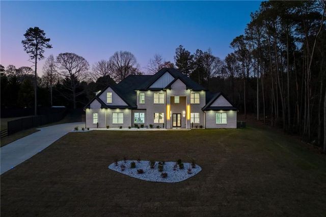 6312 hwy 81, Loganville, GA 30052