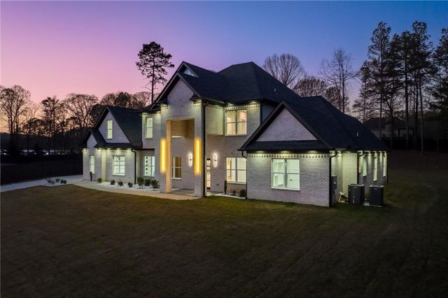 6312 hwy 81, Loganville, GA 30052