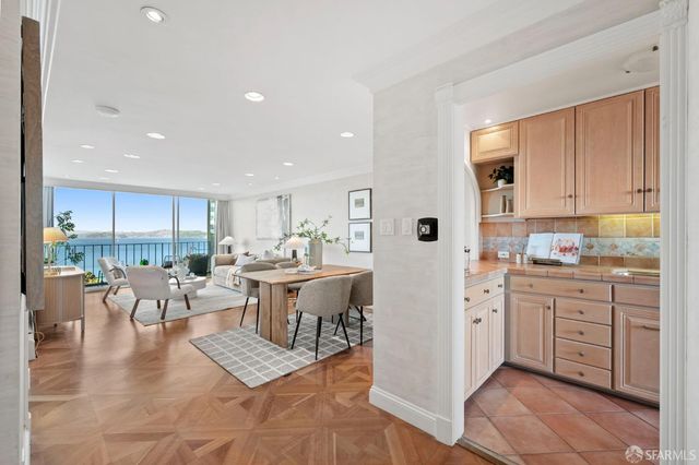 1050 North Point Street 1102, San Francisco, CA 94109