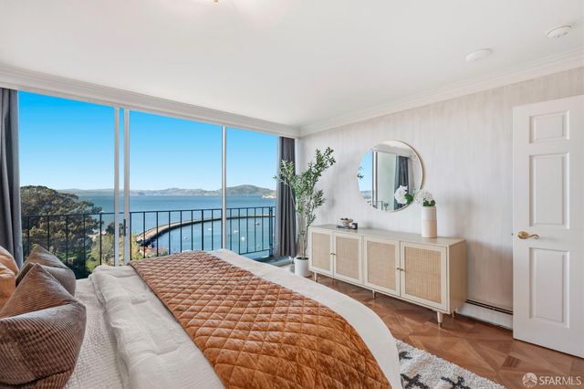 1050 North Point Street 1102, San Francisco, CA 94109