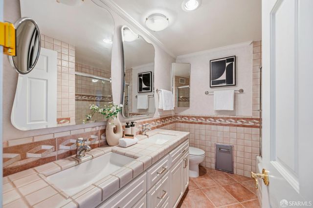 1050 North Point Street 1102, San Francisco, CA 94109