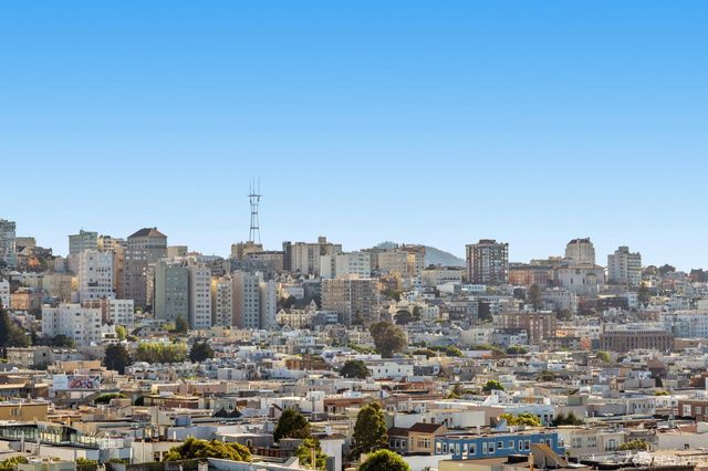 1050 North Point Street 1102, San Francisco, CA 94109