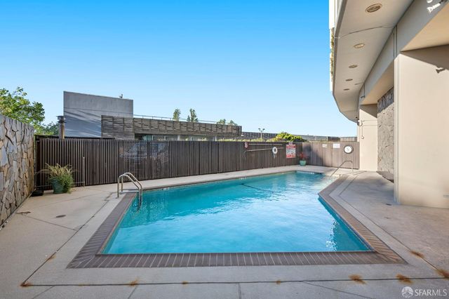 1050 North Point Street 1102, San Francisco, CA 94109