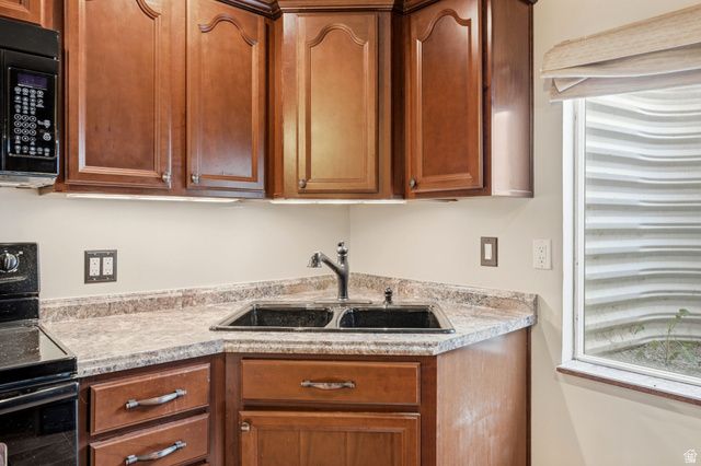 8373 S 6430 W, West Jordan, UT 84081