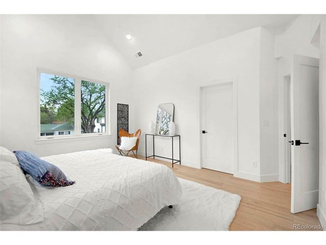 2660 S Acoma St, Denver, CO 80223