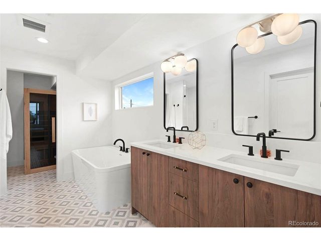 2660 S Acoma St, Denver, CO 80223