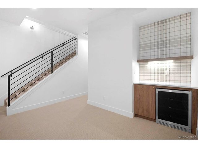 2660 S Acoma St, Denver, CO 80223