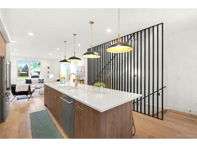 2660 S Acoma St, Denver, CO 80223