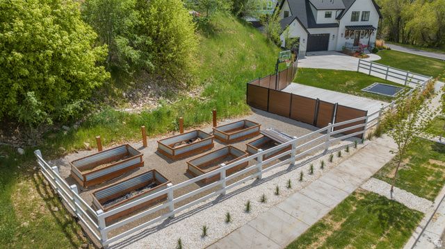 645 S ARTS PARK WAY, Springville, UT 84663