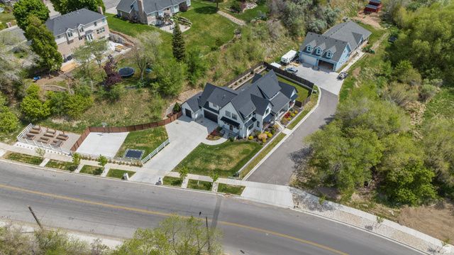 645 S ARTS PARK WAY, Springville, UT 84663
