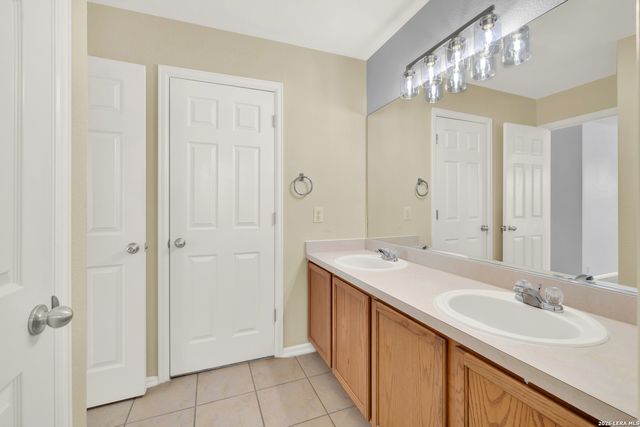 13523 BRISTOW DAWN, San Antonio, TX 78217