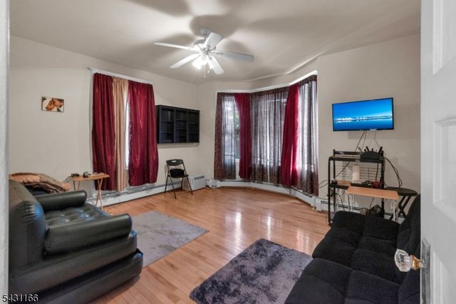 884 S 15Th St, Newark City, NJ 07108