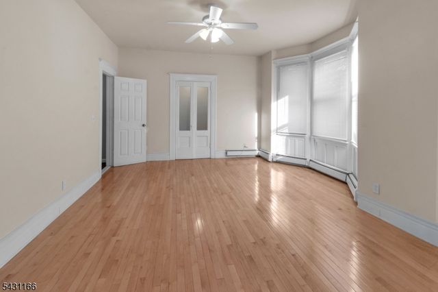 884 S 15Th St, Newark City, NJ 07108