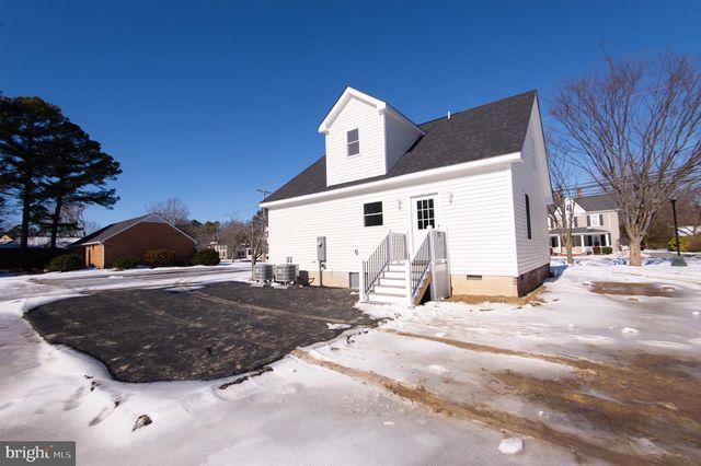 107 RAILROAD AVE, East New Market, MD 21631