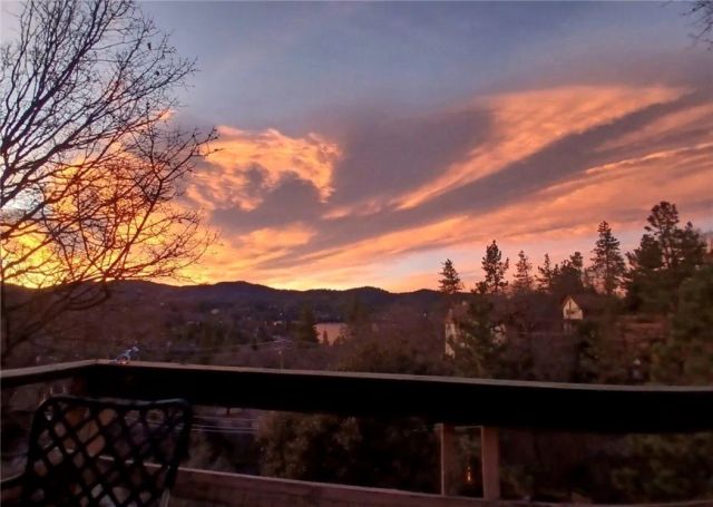 28800 Zion Drive, Lake Arrowhead, CA 92352