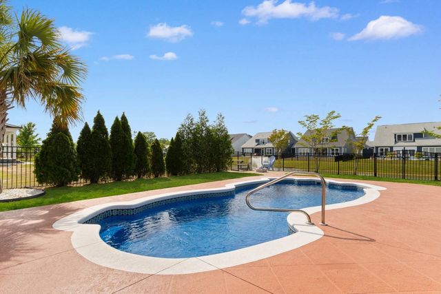 338 Harbour View Dr., Myrtle Beach, SC 29579