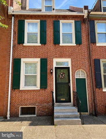 247 FITZWATER ST, Philadelphia, PA 19147
