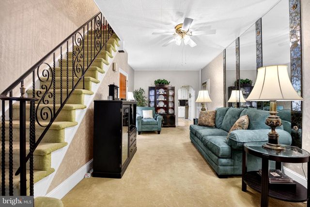 247 FITZWATER ST, Philadelphia, PA 19147