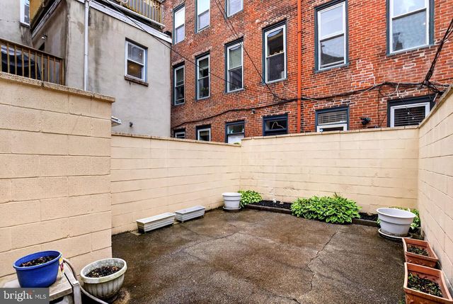 247 FITZWATER ST, Philadelphia, PA 19147