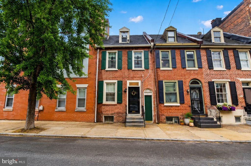 247 FITZWATER ST, Philadelphia, PA 19147