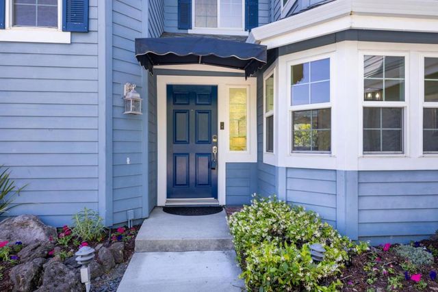 290 Billingsgate Lane, Foster City, CA 94404