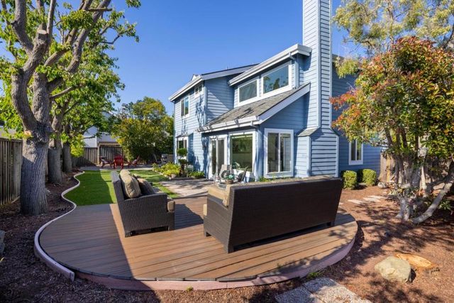 290 Billingsgate Lane, Foster City, CA 94404
