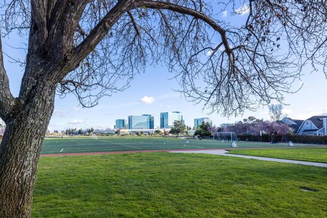 290 Billingsgate Lane, Foster City, CA 94404
