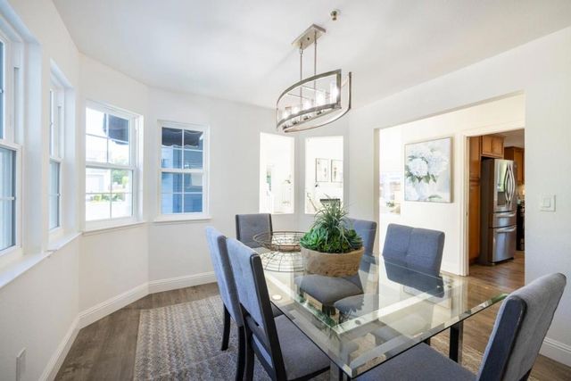 290 Billingsgate Lane, Foster City, CA 94404