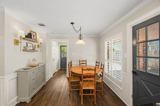 1122 Rustic Knolls Drive, Katy, TX 77450