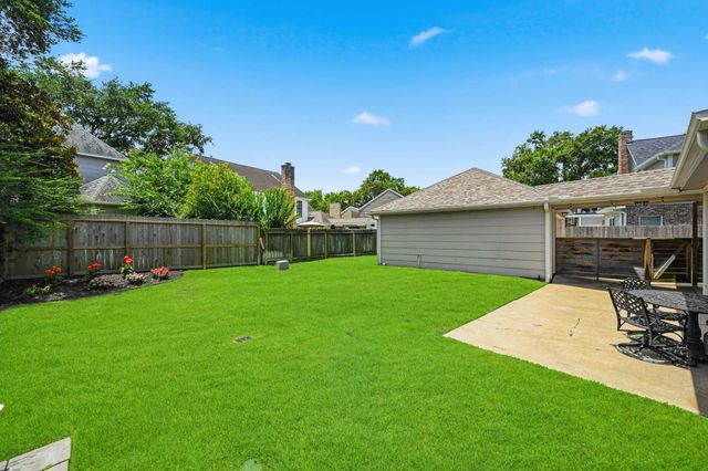 1122 Rustic Knolls Drive, Katy, TX 77450