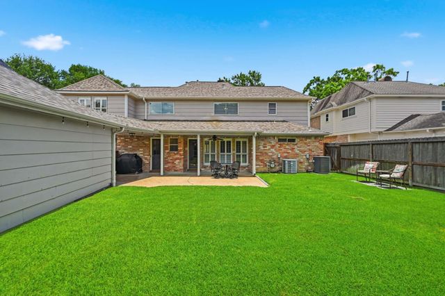 1122 Rustic Knolls Drive, Katy, TX 77450