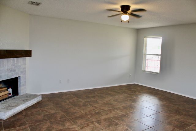 1434 Lochspring Drive, Rockwall, TX 75032