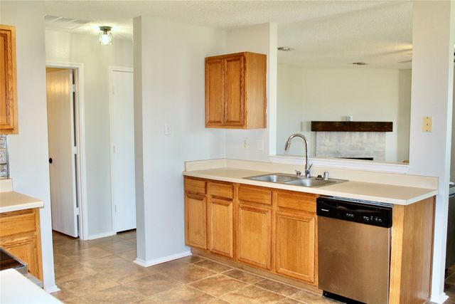 1434 Lochspring Drive, Rockwall, TX 75032