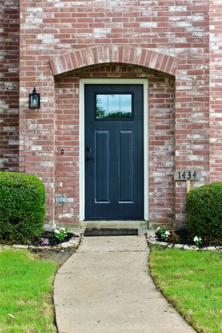 1434 Lochspring Drive, Rockwall, TX 75032