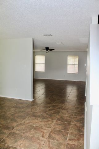 1434 Lochspring Drive, Rockwall, TX 75032