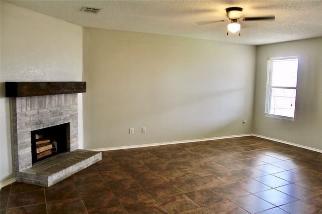 1434 Lochspring Drive, Rockwall, TX 75032