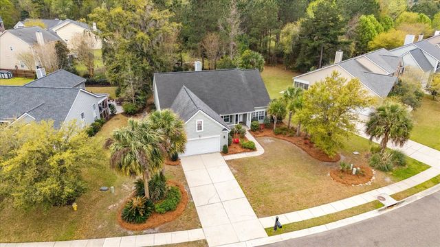 127 Carolinian Drive, Summerville, SC 29485