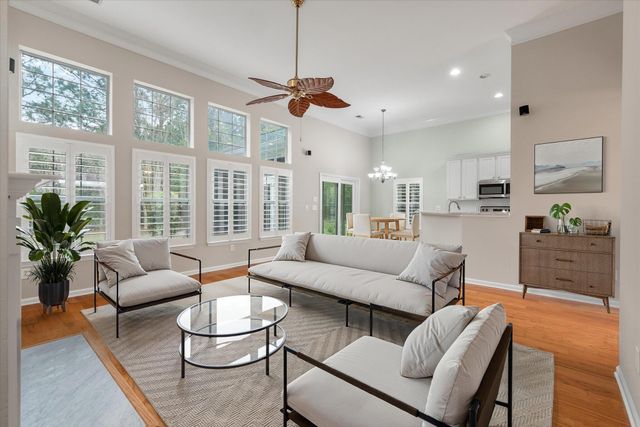 127 Carolinian Drive, Summerville, SC 29485