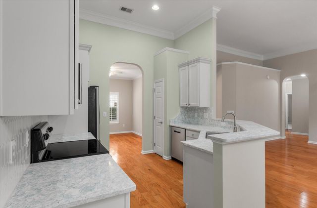 127 Carolinian Drive, Summerville, SC 29485