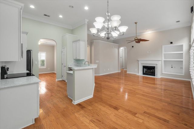 127 Carolinian Drive, Summerville, SC 29485