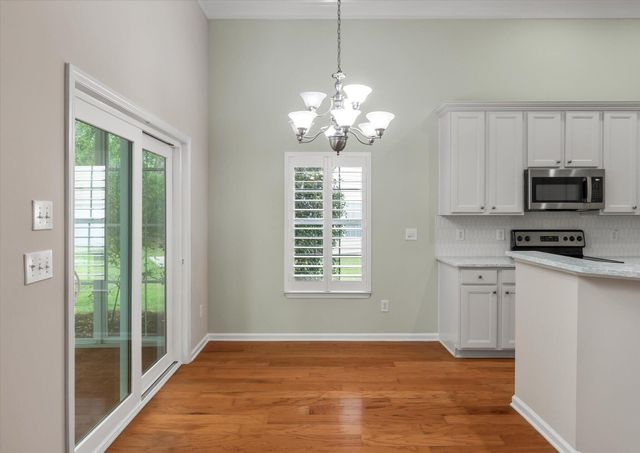 127 Carolinian Drive, Summerville, SC 29485