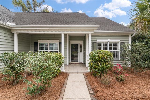 127 Carolinian Drive, Summerville, SC 29485